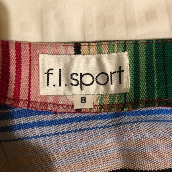 Beautiful, colourful wrap skirt. - Picture 3 of 6